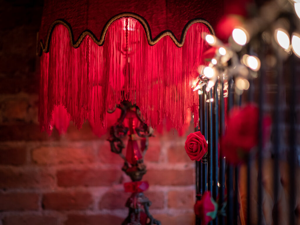 "burlesque decorations" - https://sirenpack.com